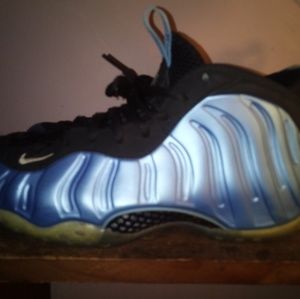 Nike Air Foamposite One University Blue